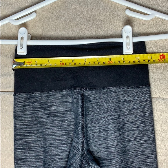 lululemon yoga pants - Picture 4 of 6